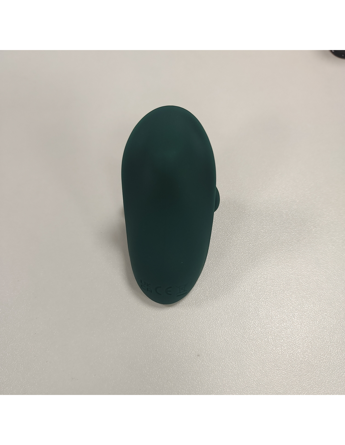 GoldFinger wearable massager product detail image 2